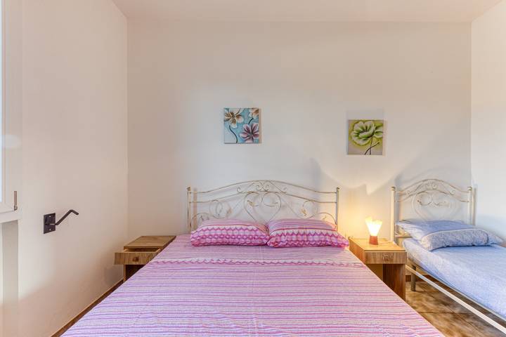 Appartamento intero, Appartamento 'Casa Sofia' con terrazza privata, giardino privato e aria condizionata in Torre Pali, Salve