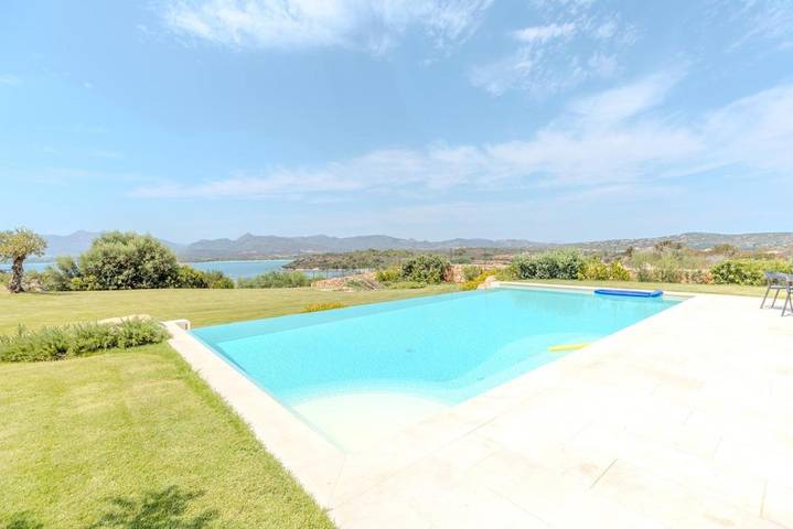 Appartamento vacanze per 6 persone, con piscina e giardino nonché panorama, adatto a famiglie con bambini - 1