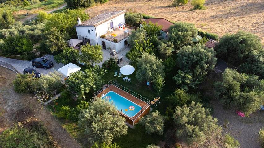 Gîte pour 4 personnes, avec Terrasse et Jardin ainsi que Piscine et Vue à Guardialfiera