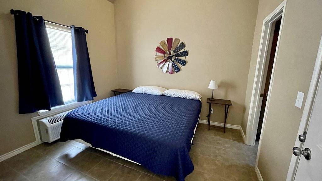 Hunter's Ridge Cabins - 2 in Concan, Uvalde County