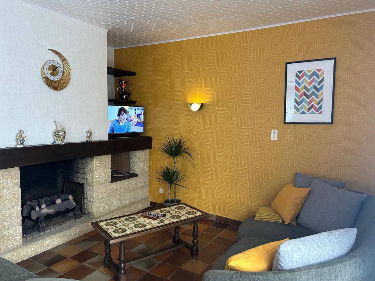 Five-Bedroom House in Lannemezan, Hautes-Pyrénées