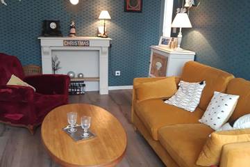 Gîte pour 8 personnes, avec jardin et jacuzzi à Guipavas