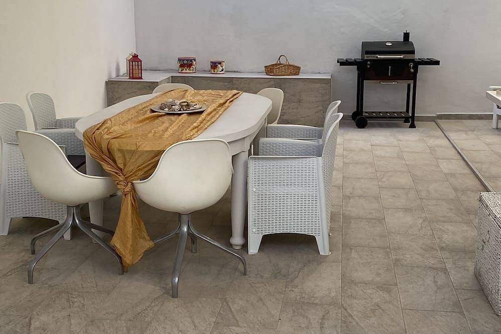 Villa 5 mt from beach. Location in a totally peaceful situation in Casalabate, Provincie Lecce