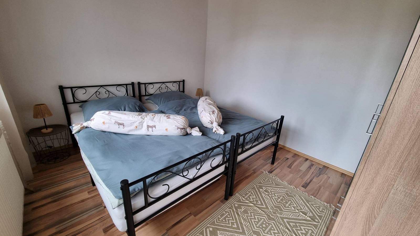 Ganze Ferienwohnung, Appartement/Fewo, Dusche, Wc, 1 Schlafraum in St. Ingbert, Saarpfalz-Kreis