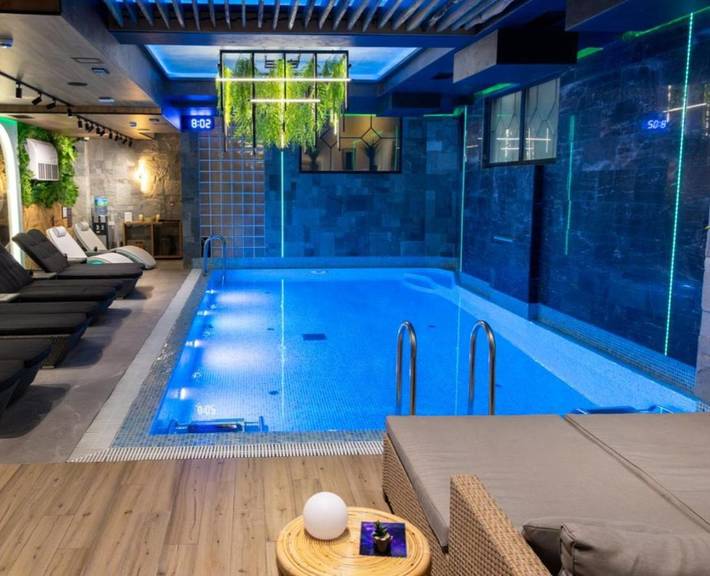 Gîte pour 4 personnes, avec Terrasse et Jacuzzi ainsi que Piscine et Sauna à Vršac