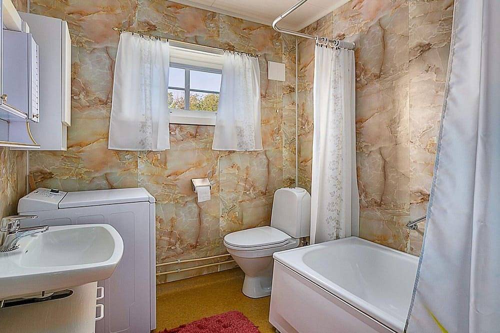 7 Personen Ferienhaus in Rossfjordstraumen in Lenvik