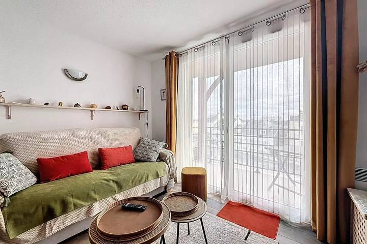 Gîte pour 4 personnes, avec balcon et piscine dans Casino de Cayeux