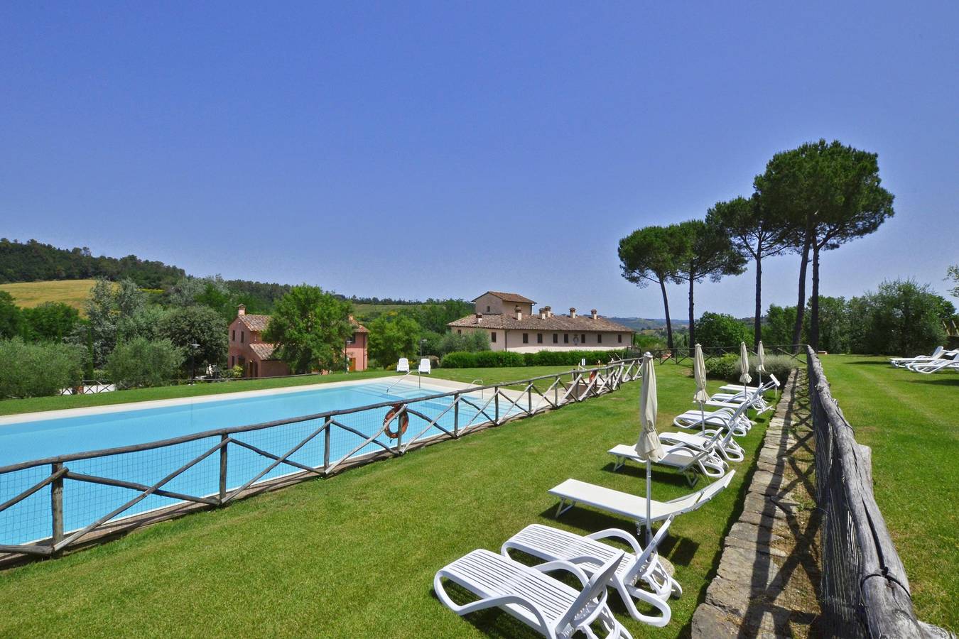 Appartamento intero, Francigena 8 in Castelfiorentino, Firenze province