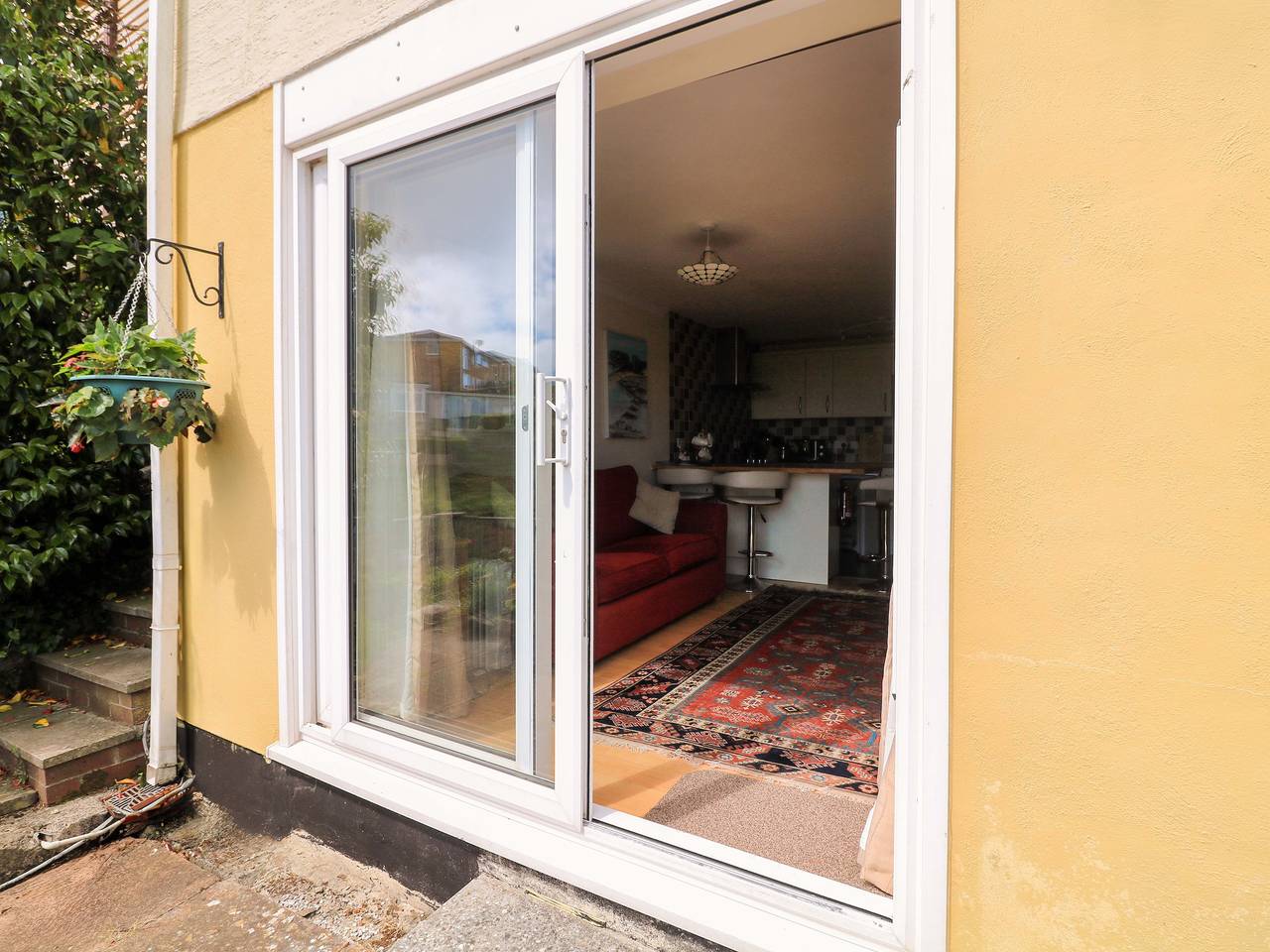 Garden View in Kingswear, Devon