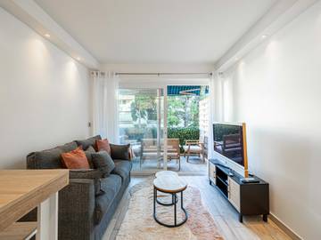 Gîte pour 4 personnes, avec balcon/terrasse et terrasse, adapté aux familles dans Jardins des Hespérides