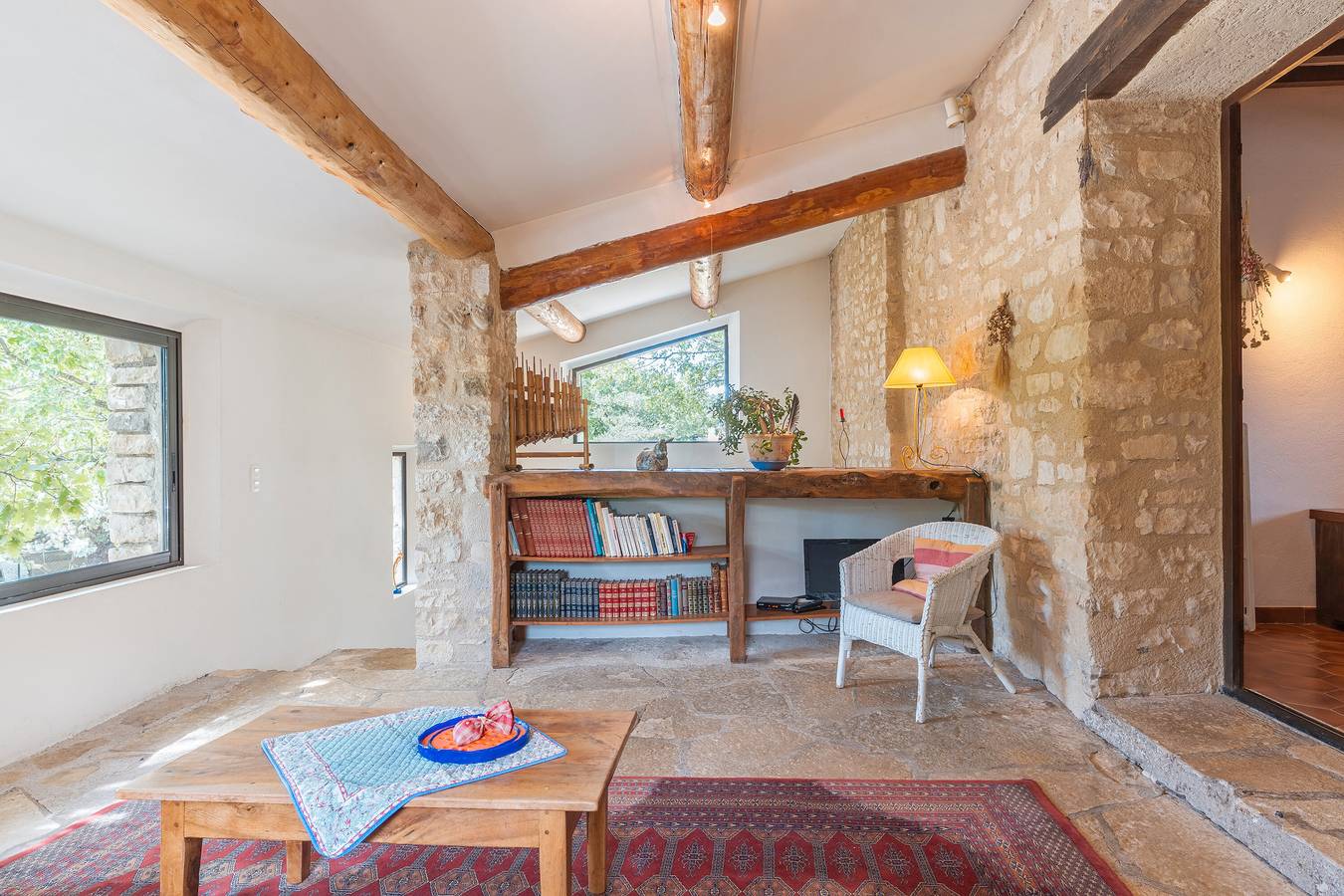 Bastide provençale in Caseneuve, Parc naturel régional du Luberon