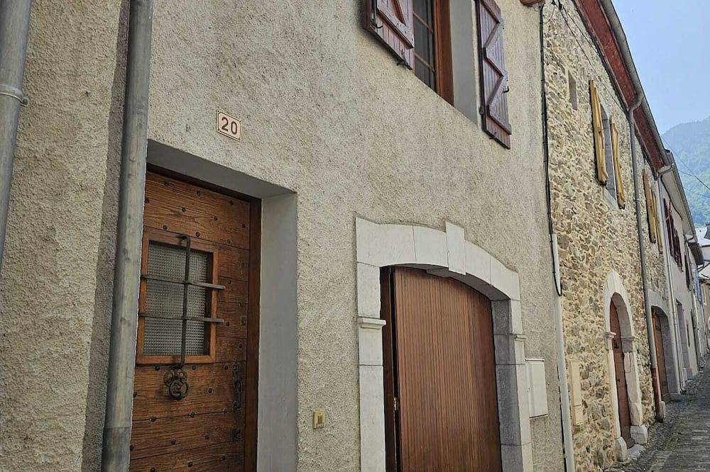 \"La maison Craman\" in the Ossau valley in Laruns, Béarn