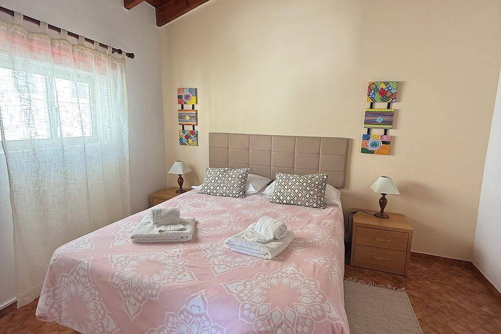 Ferienwohnung am Foot Beach in Praia da Salema, Naturpark Südwest-Alentejo und Costa Vicentina