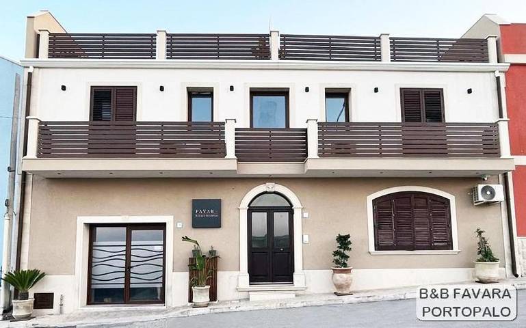 B&b per 3 persone, con Balcone e Terrazza a Portopalo di Capo Passero