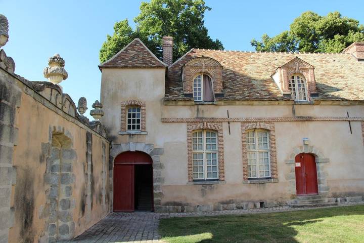 Location de vacances pour 20 personnes, avec Terrasse et Jardin ainsi que Vue sur le lac et Vue à Janville-sur-Juine