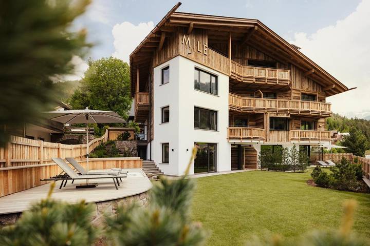Chalet voor 6 personen, with whirlpool and tuin as well as sauna in Ortisei