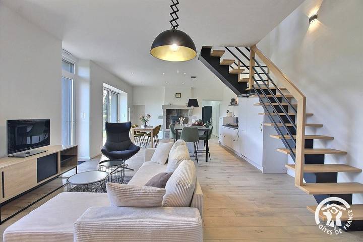 Gîte pour 4 personnes, avec Terrasse et Jardin à Trévou-Tréguignec - 3
