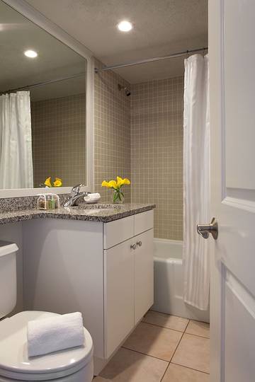 Loft for 5 Guests in Boston, Massachusetts, Picture 2