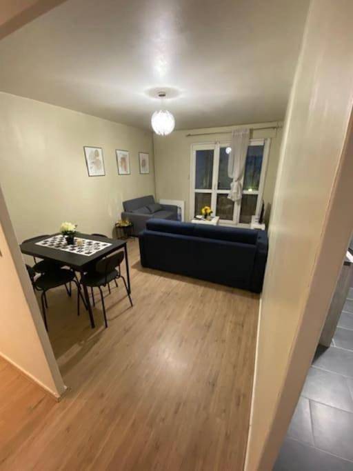 Gîte pour 8 personnes à Les Ulis - 4