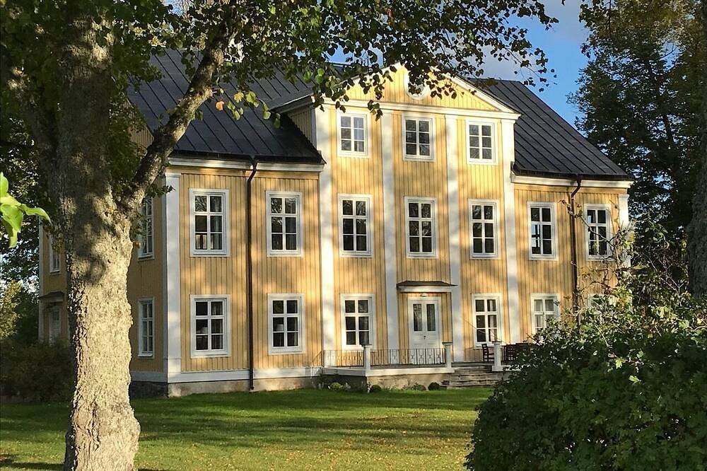 Dream holiday for larger groups in unike country manor - 30 min from Stockholm in Upplands Bro, Mälaren