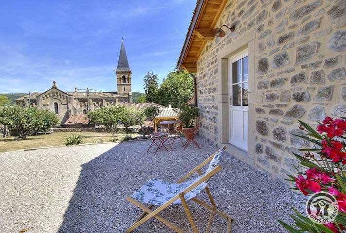 La petite Maison in Émeringes, Villefranche-sur-Saône region