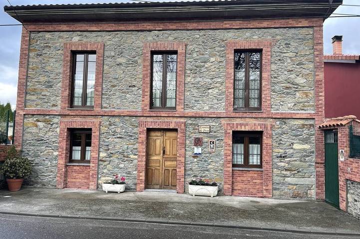 Gîte pour 8 personnes, avec Terrasse