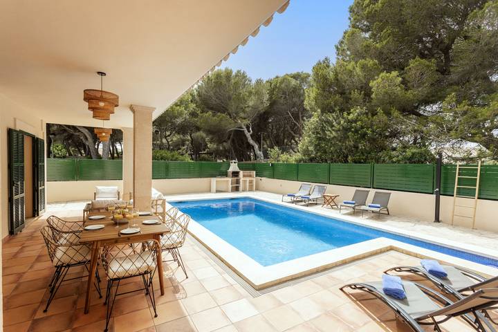 Luxus-Finca für 6 Personen, mit Balkon und Terrasse sowie Garten in Can Picafort - 2