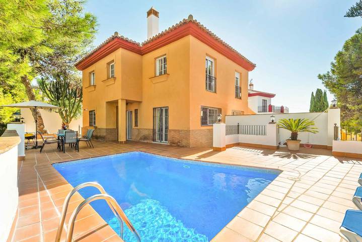 Chalet para 6 personas, con terraza en Sierramar