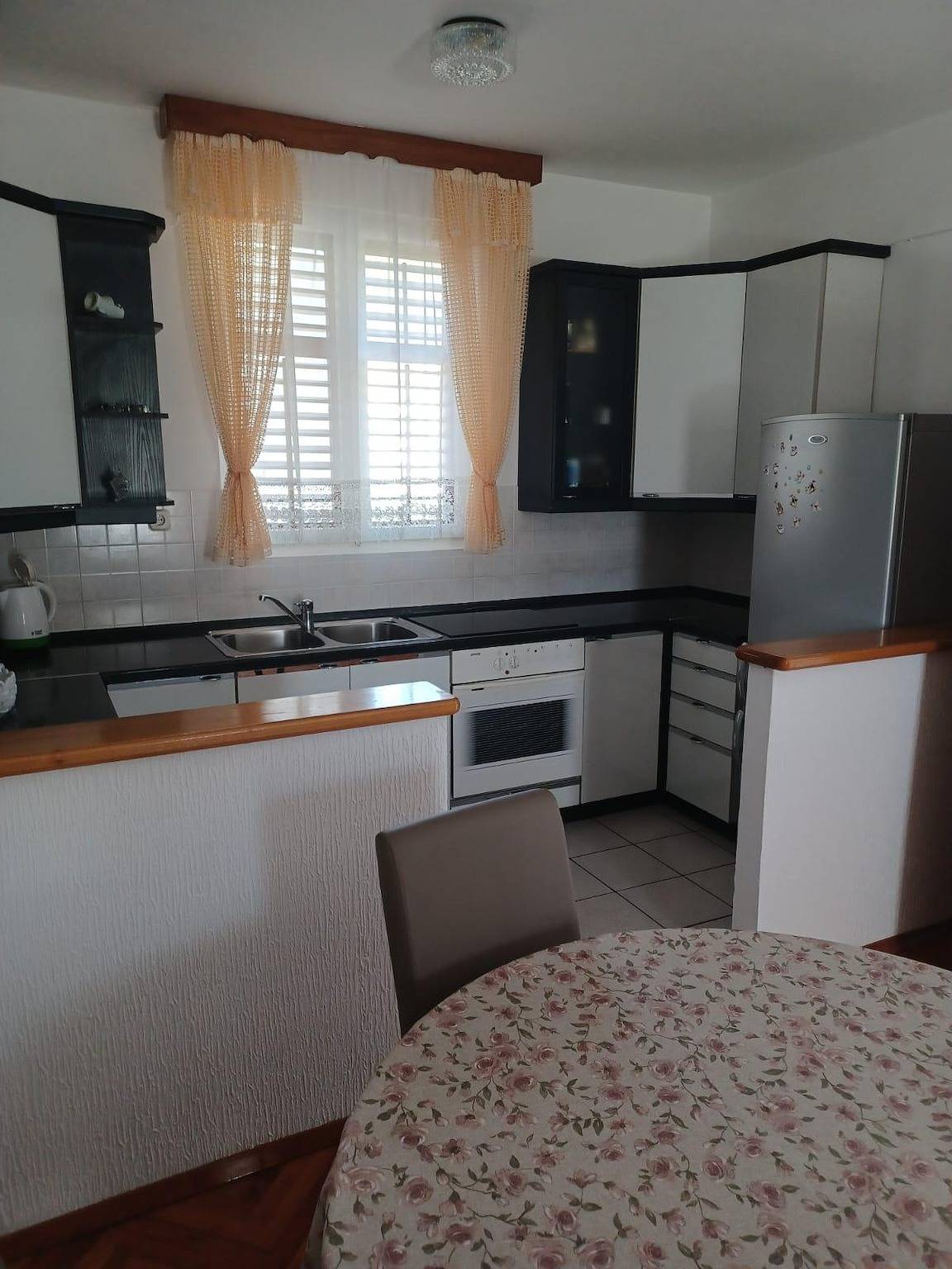 Ganze Wohnung, 2-Zimmer-Ferienwohnung am Strand Kampor, Rab A-22228-b in Kampor, Rab