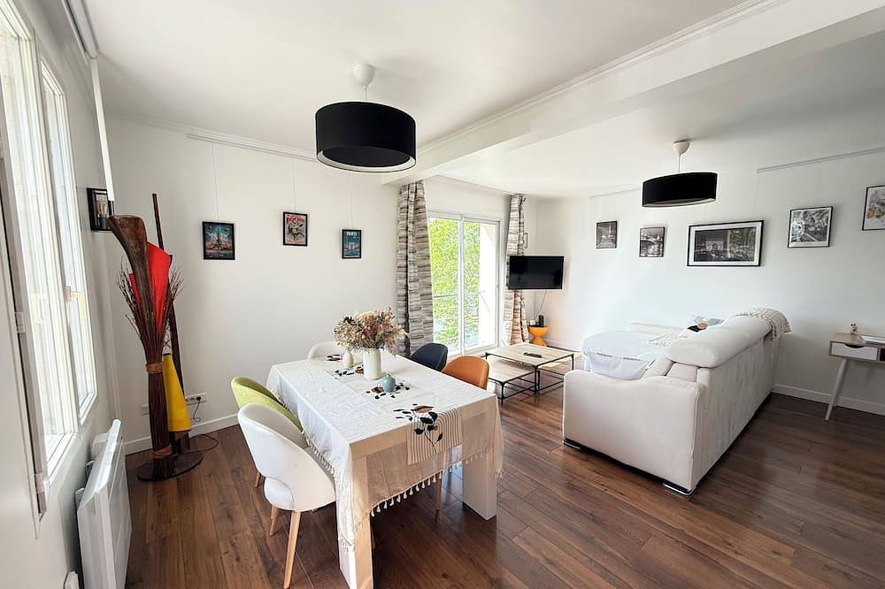 Ganze Wohnung, 70m² duplex apartment Marne view - 5 pers, quiet, near Disneyland & train station in Pomponne, Seine-et-Marne