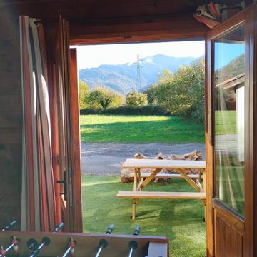 Gîte pour 8 personnes, avec jardin ainsi que vue et terrasse, animaux acceptés dans Chaum