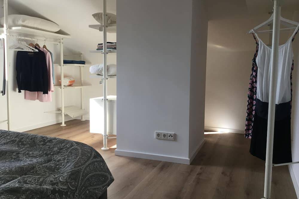 Ganze Wohnung, Charmante moderne helle Ferienwohnung / 100 qm in Groß Umstadt  Feldrandlage in Groß-Umstadt, Main-Odenwald