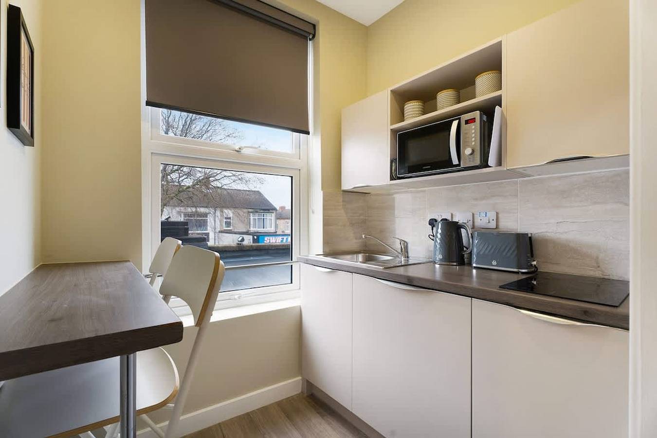 Entire apartment, Luxurious 1 Bedroom with Private Parking and Wifi in Middlesbrough, North East England