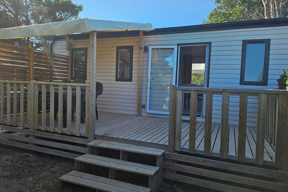 Mobil Home Climatisé 6 Personnes Camping la Falaise 4 in Narbonne Plage, Narbonne
