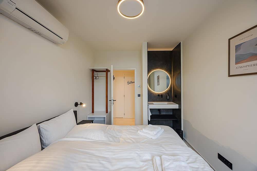 Gîte-Eigenes Badezimmer in Chimay, Hennegau