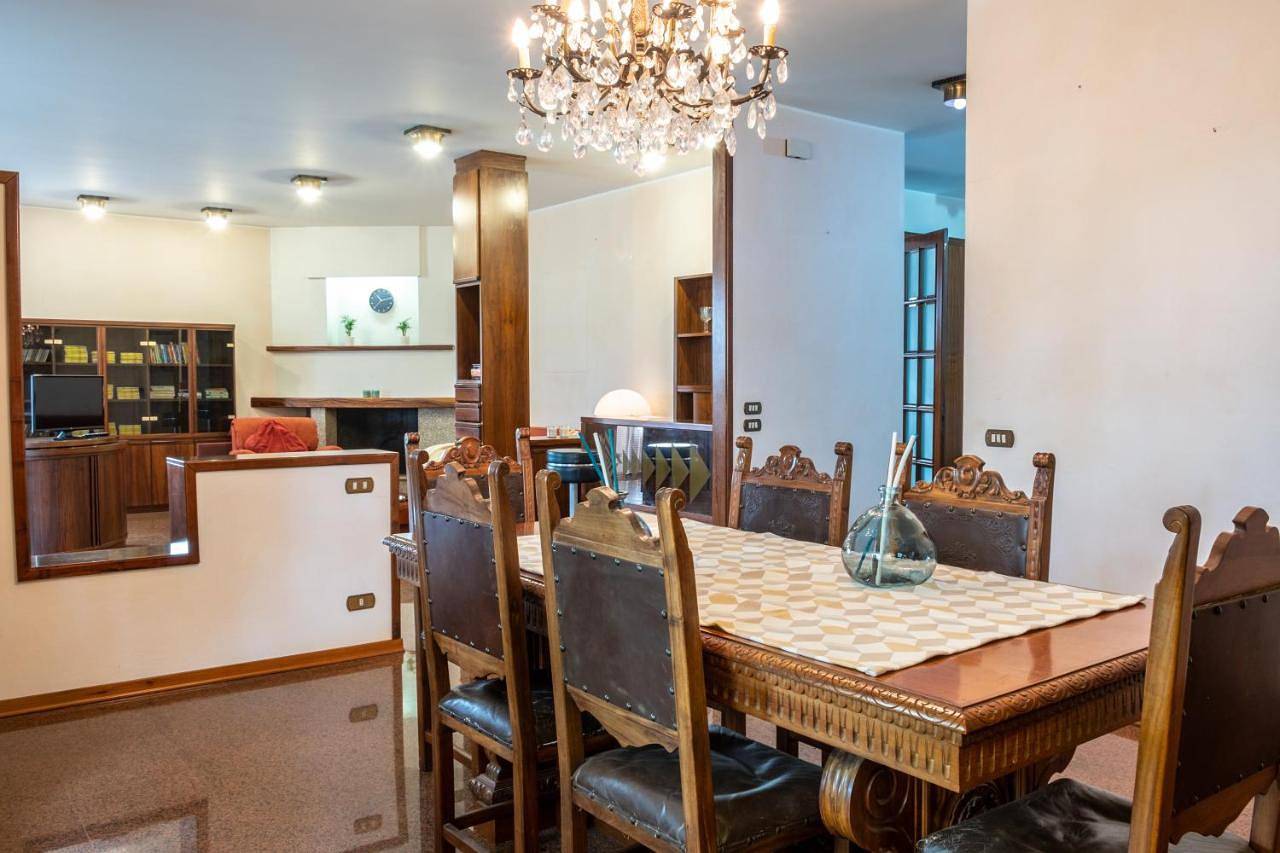 Appartement entier, Four-Bedroom Apartment with Pool View in San Giovanni in Marignano, Province de Rimini