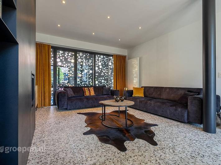 Location de vacances pour 7 personnes, avec terrasse ainsi que jacuzzi et balcon/terrasse à La Roche-en-Ardenne - 4