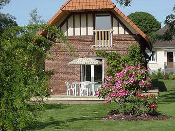 Gîte pour 4 personnes, avec jardin et terrasse à Avremesnil