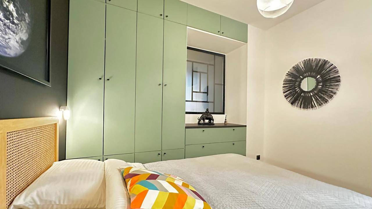 Appartement entier, One-Bedroom Apartment in Paris, Île de France