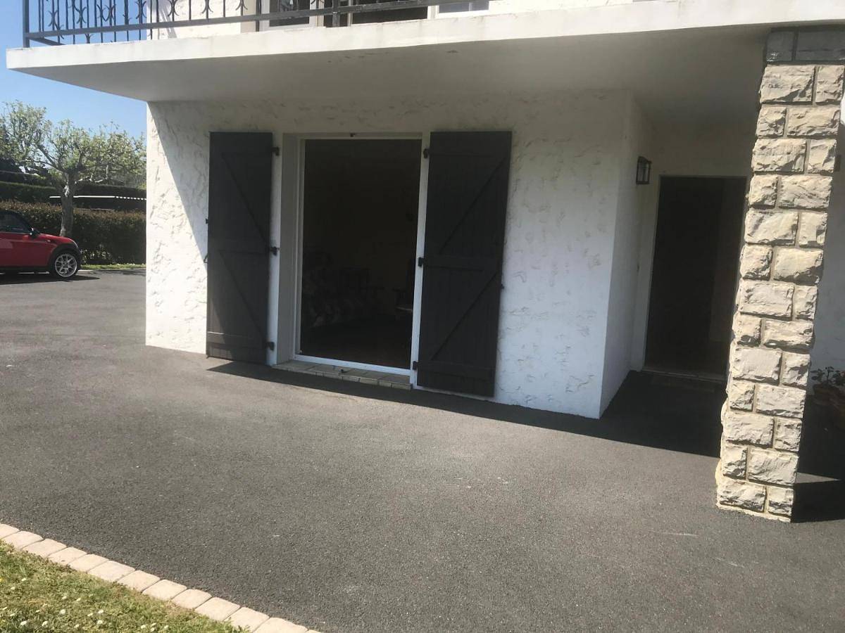 Appartement entier, Two-Bedroom Apartment in Arcangues, Région de Bayonne