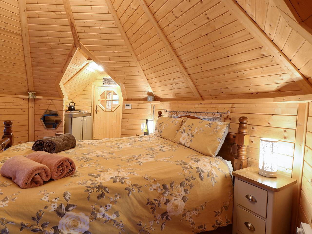 Enchanted Cottage in Snettisham, Norfolk