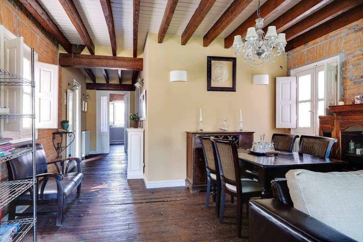 Hel lägenhet, Pet-Friendly Apartment "Ático en el centro de Laredo" with Mountain View & Terrace in Laredo, Kantabriska kusten