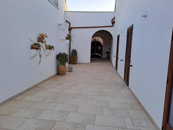 Location de vacances pour 2 personnes, avec vue et terrasse à Tricase - 2