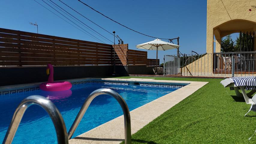 Casa vacanza per 7 persone, con giardino in Lloret de Mar