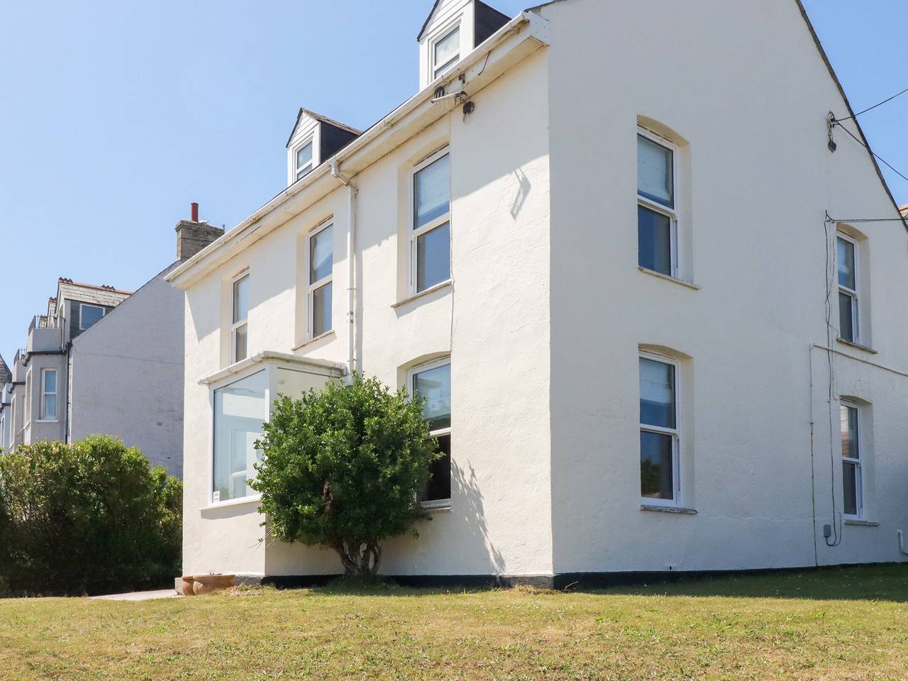 Tregundy Farmhouse in Perranporth, Cornwall