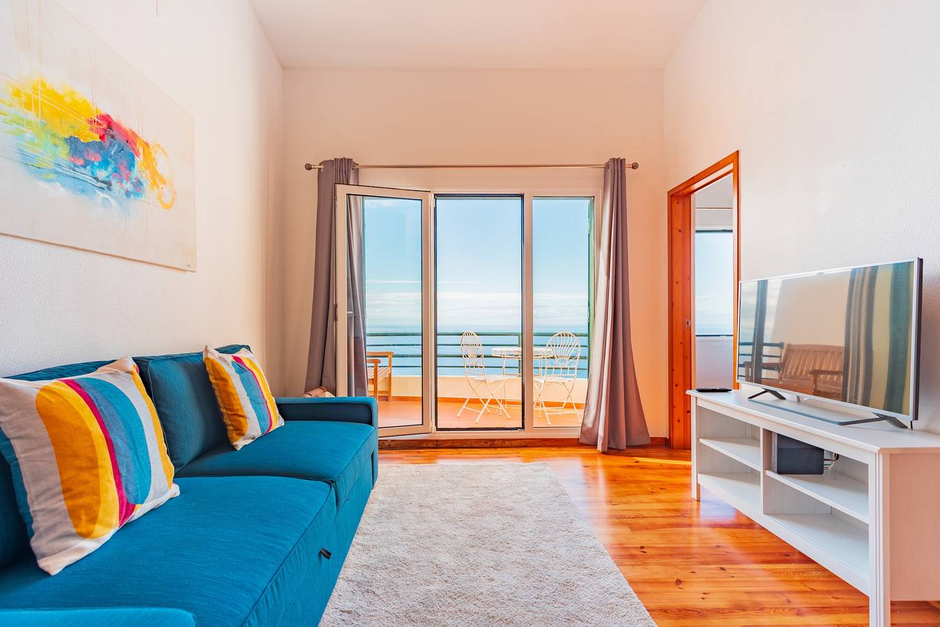 Ganze Wohnung, Ferienwohnung für 4 Personen mit Pool in São Gonçalo, Madeira
