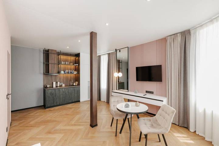 Ferienhaus für 2 Personen, mit Balkon und Ausblick in Kiew