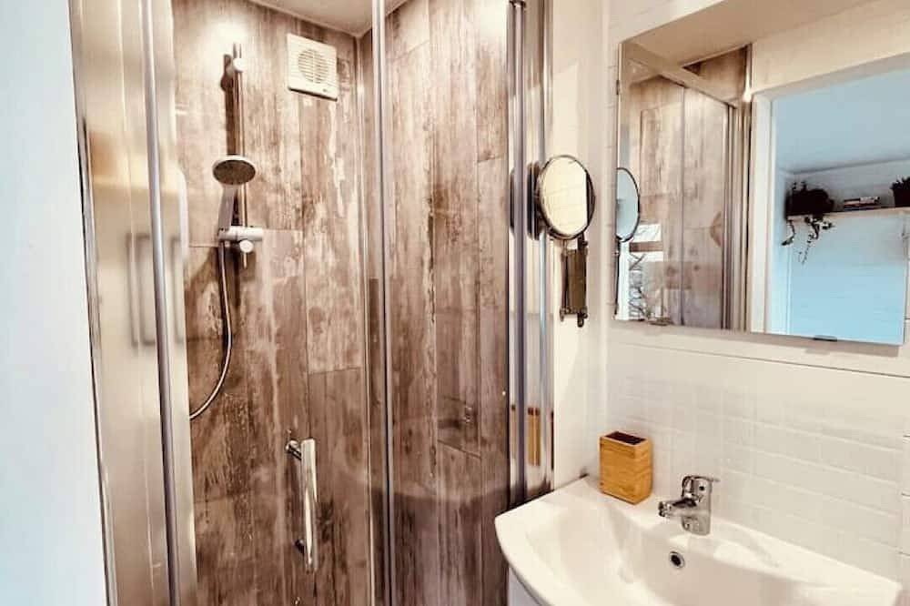 Brent lodge - luxury hill top living by the water in Strangford Lough