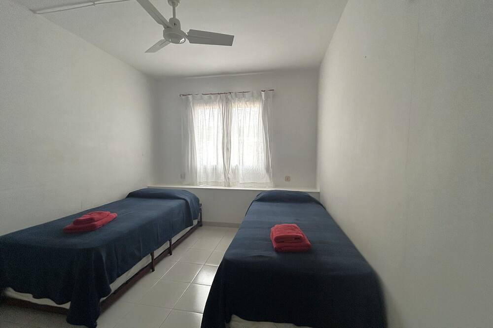 Appartement entier, Appartement en bord de mer in Fornells, Es Mercadal