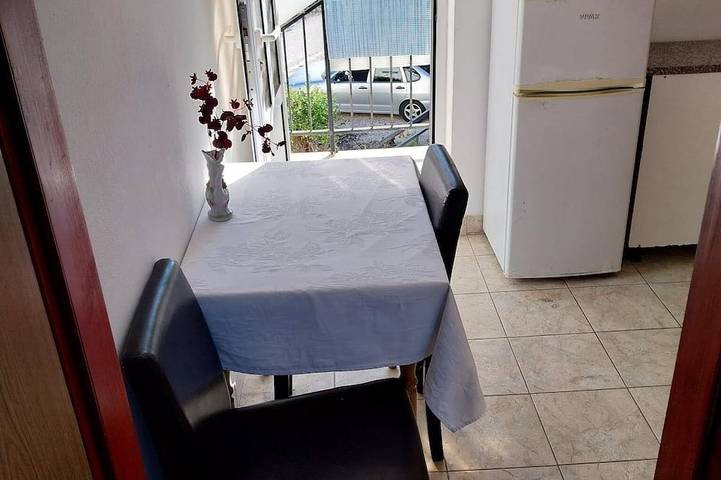 Ganze Wohnung, 1-Zimmer-Ferienwohnung am Strand Bucht Pjestata, Peljesac in Dubrovnik-Neretva